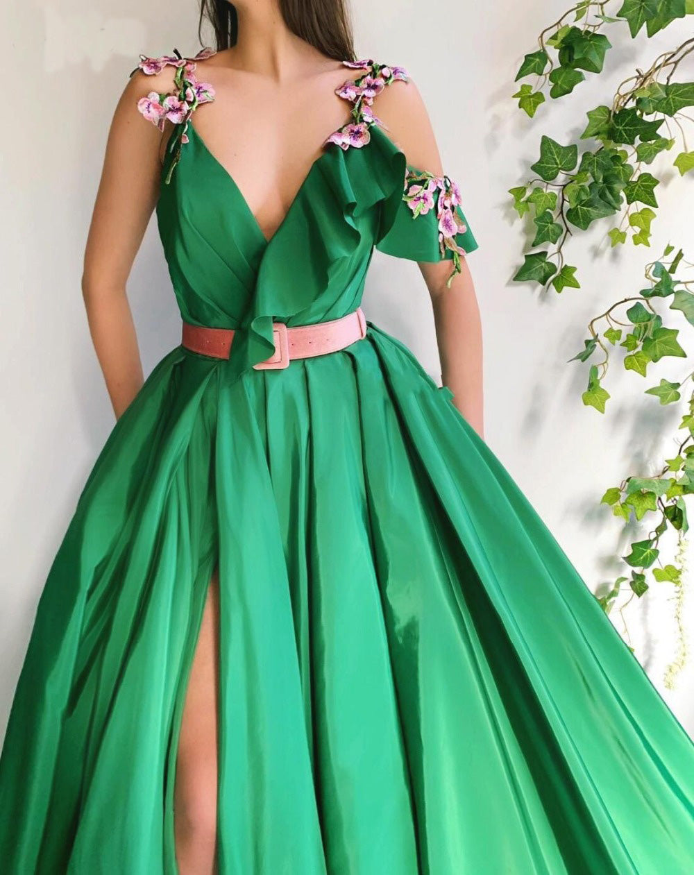 Green Satin Flower Prom Dresses High Split Side Cold Shoulder Appliques Formal Evening Party Gowns SA1680