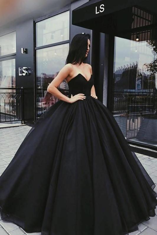 Black Tulle Ball Gown Prom Dresses with Plunging Sweetheart Corset KS606